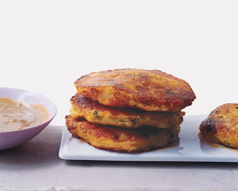 Ecuadorian potato cakes with peanut sauce