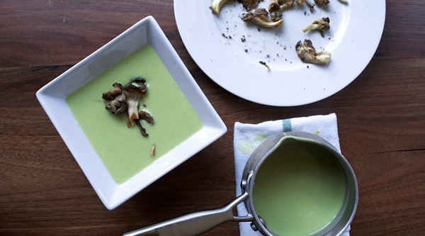 Edamame soup with smoky mushrooms