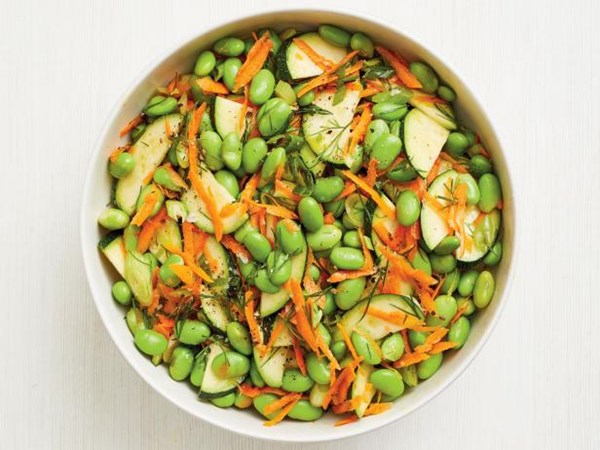Edamame-zucchini salad