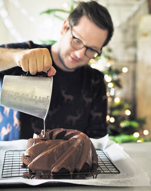 Edd's spiced chocolate bundt cake