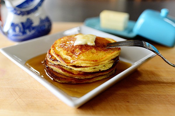 Edna Mae’s sour cream pancakes