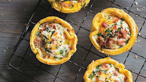Egg & bacon pies
