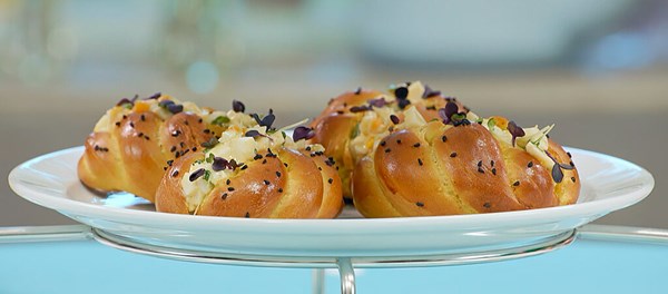 Egg & cress rolls