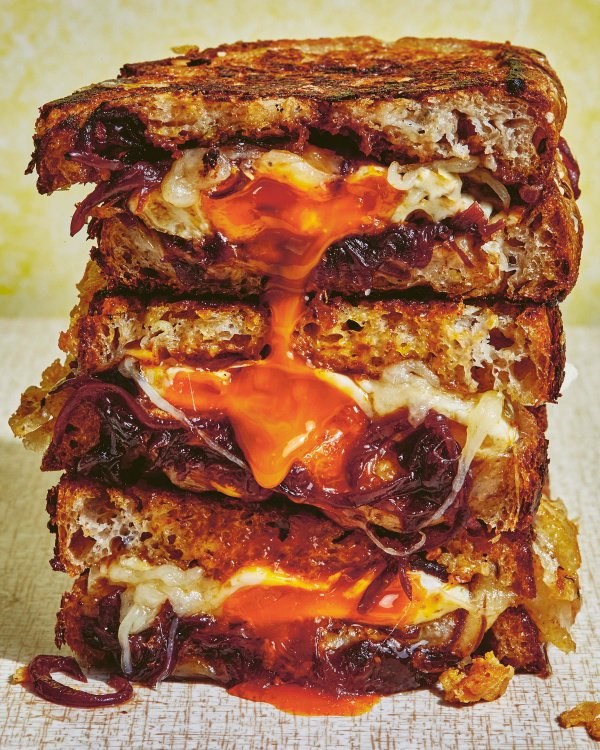 Egg and cheese sandwich (Seeni sambol)