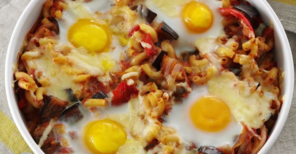 Egg and vegetable pasta bake