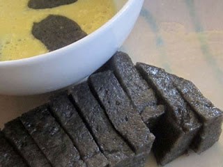 Egg batter for year cakes