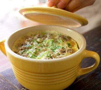 Egg custard beef soup (Geran chim)