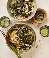 Egg-drop udon with seaweed furikake