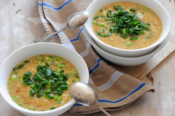 Egg 'flower' soup