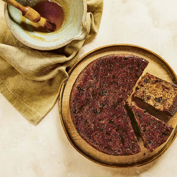 Egg-free date cake
