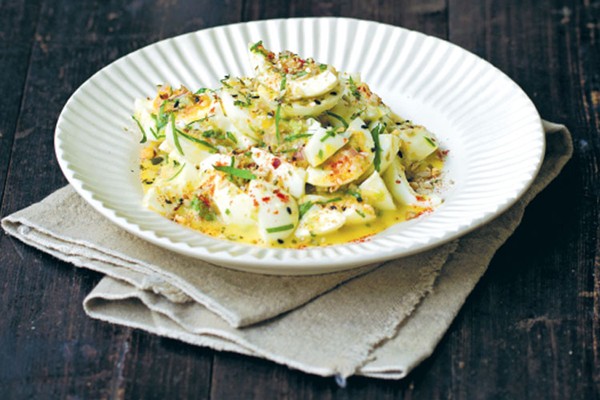Egg, green olive & dukkah salad