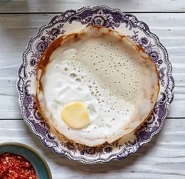 Egg hoppers
