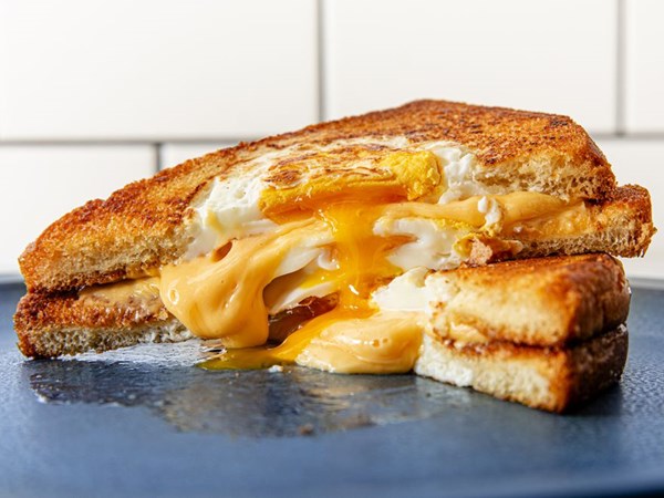 Egg-in-a-hole grilled cheese sandwich