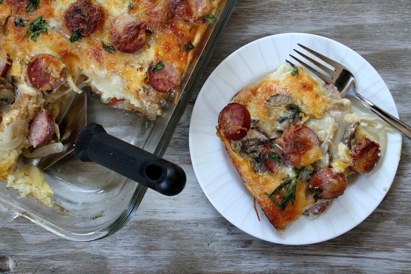 Egg-mushroom kielbasa bake