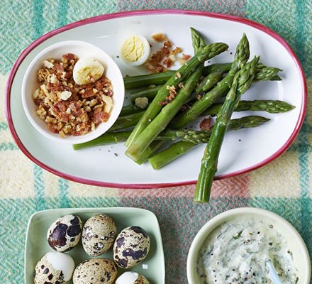 Egg 'n' bacon dippers