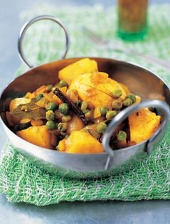 Egg, potato and green pea curry
