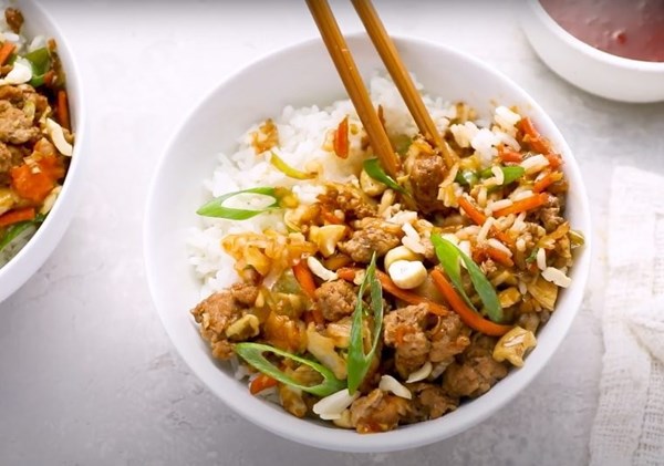 Egg roll in a bowl