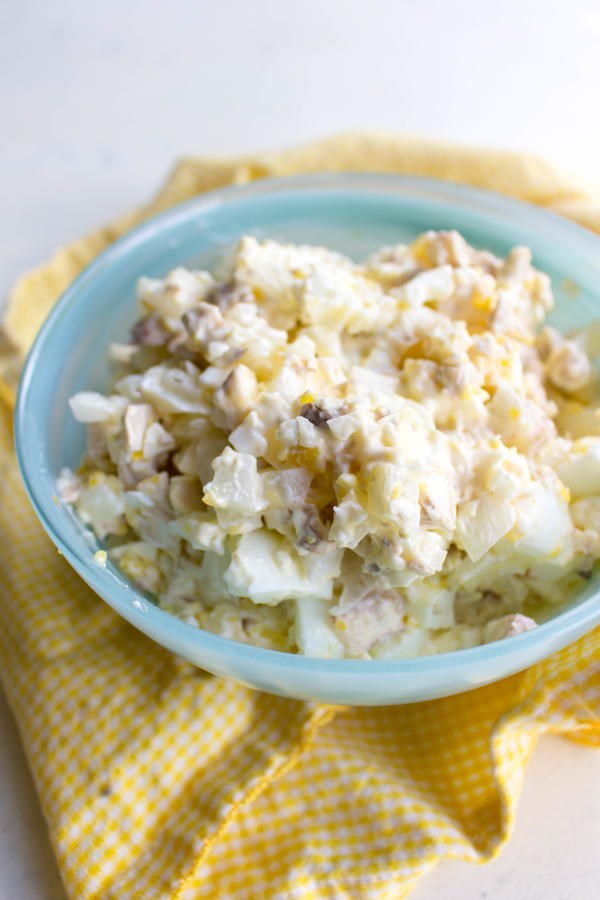 Egg salad with onions and mushrooms