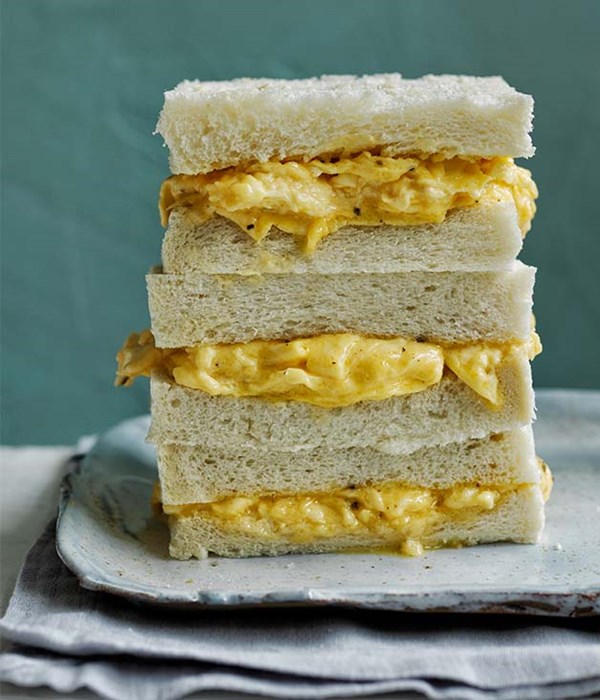Egg sandwich