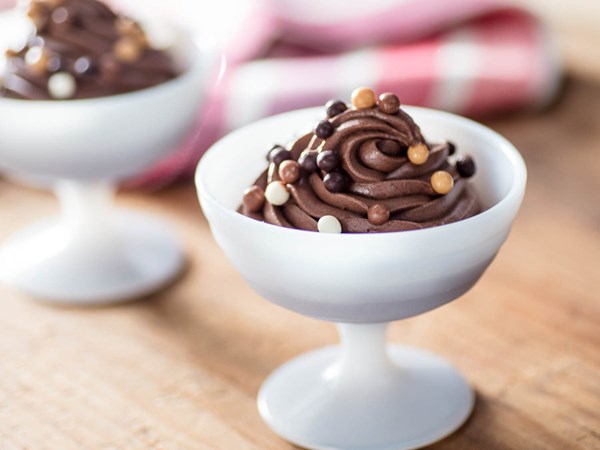 Eggless chocolate mousse