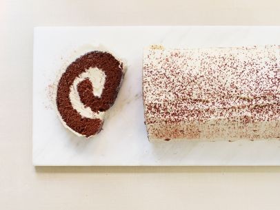 Eggnog-chocolate cake roll