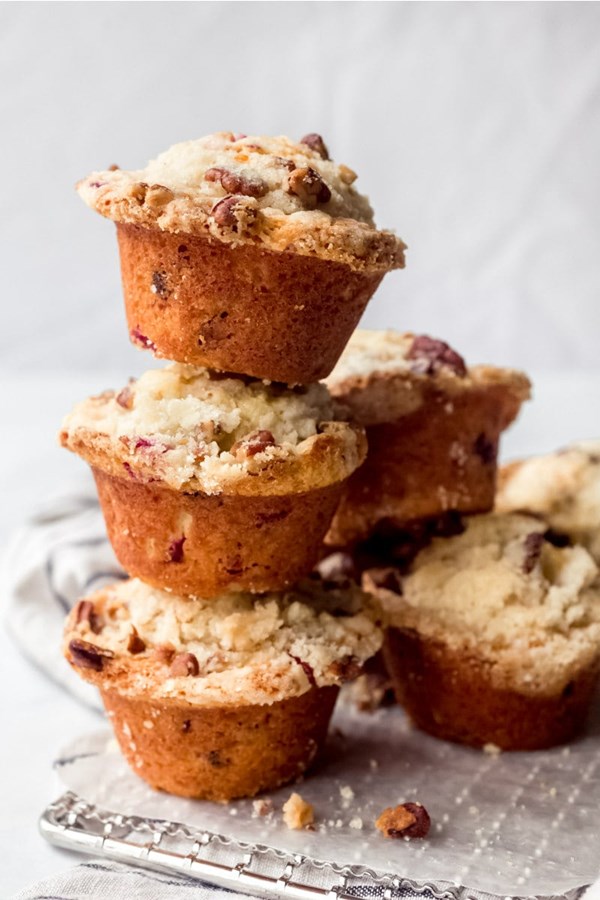Eggnog-cranberry muffins