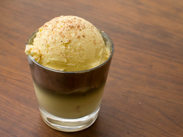 Eggnog ice cream