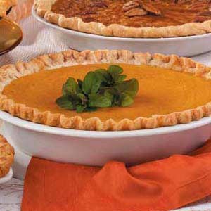 Eggnog pumpkin pie