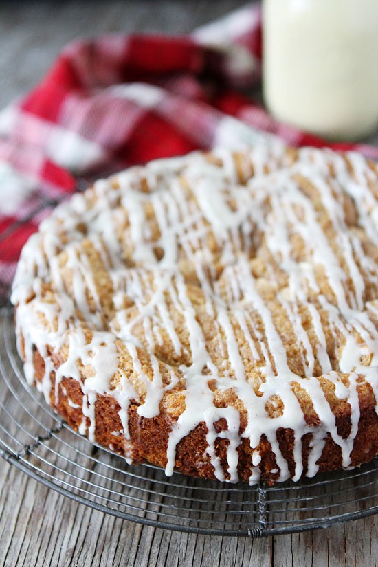 Eggnog white chocolate streusel cake