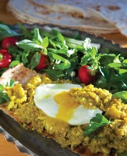 Eggplant + egg spread (Mirza qasemi)