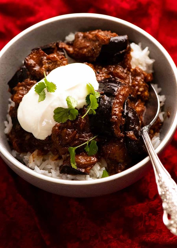 Eggplant curry (South Indian brinjal curry)