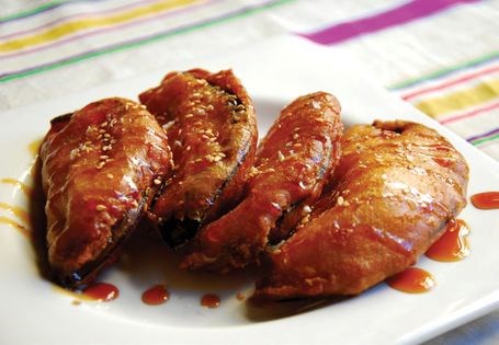 Eggplant fritters in Pedro Ximénez syrup (Berenjenas a la miel de Pedro Ximénez)