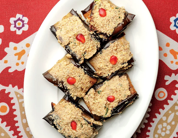 Eggplant rolls with walnut filling (Nigvziani badrijani)