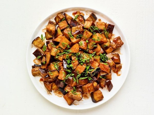 Eggplant with barbecue sauce 