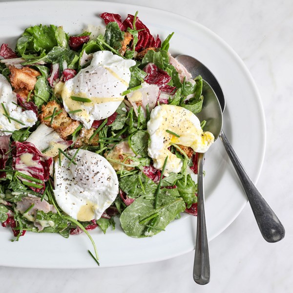 Eggs Benedict salad