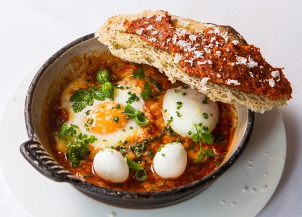 Eggs in purgatory (Uova al purgatorio)