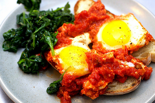 Eggs in tomato sauce