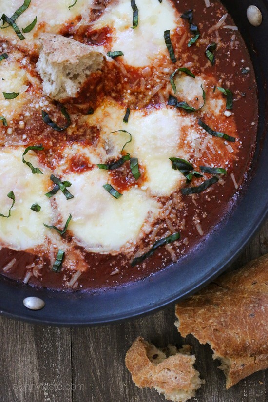 Eggs pizzaiola