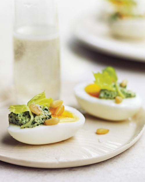 Eggs with pine nut sauce