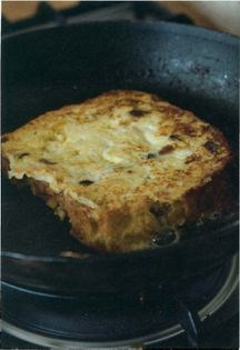 Eggy panettone