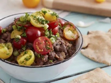 Egyptian breakfast beans (Ful medames)