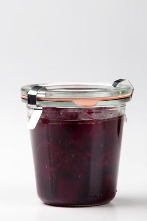 Egyptian pickled beets