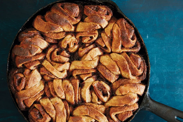 Einkorn cardamom rolls