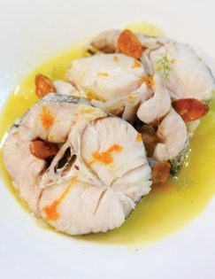 El Faro's fish soup with orange (Caldillo de perro)