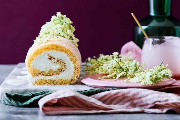 Elderflower & cinnamon roulade