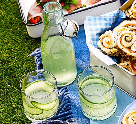 Elderflower & cucumber G&Ts