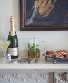 Elderflower and mint Champagne cocktails
