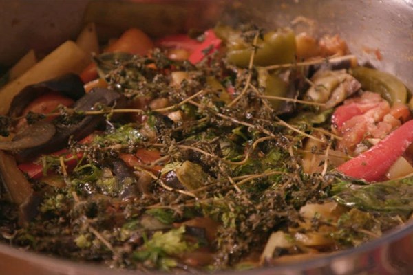 Eleni's Ikarian skillet soufico (Soufiko tis Elenis, sto tigani)
