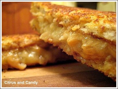 Elvis Presley's fried peanut butter and banana sandwich