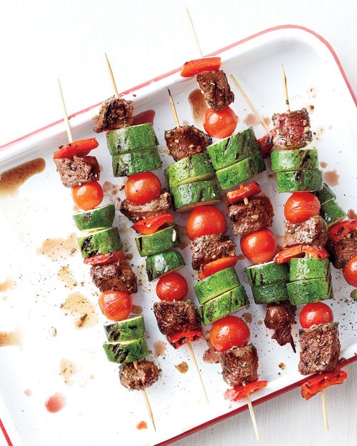 Emeril's beef and vegetable kebabs